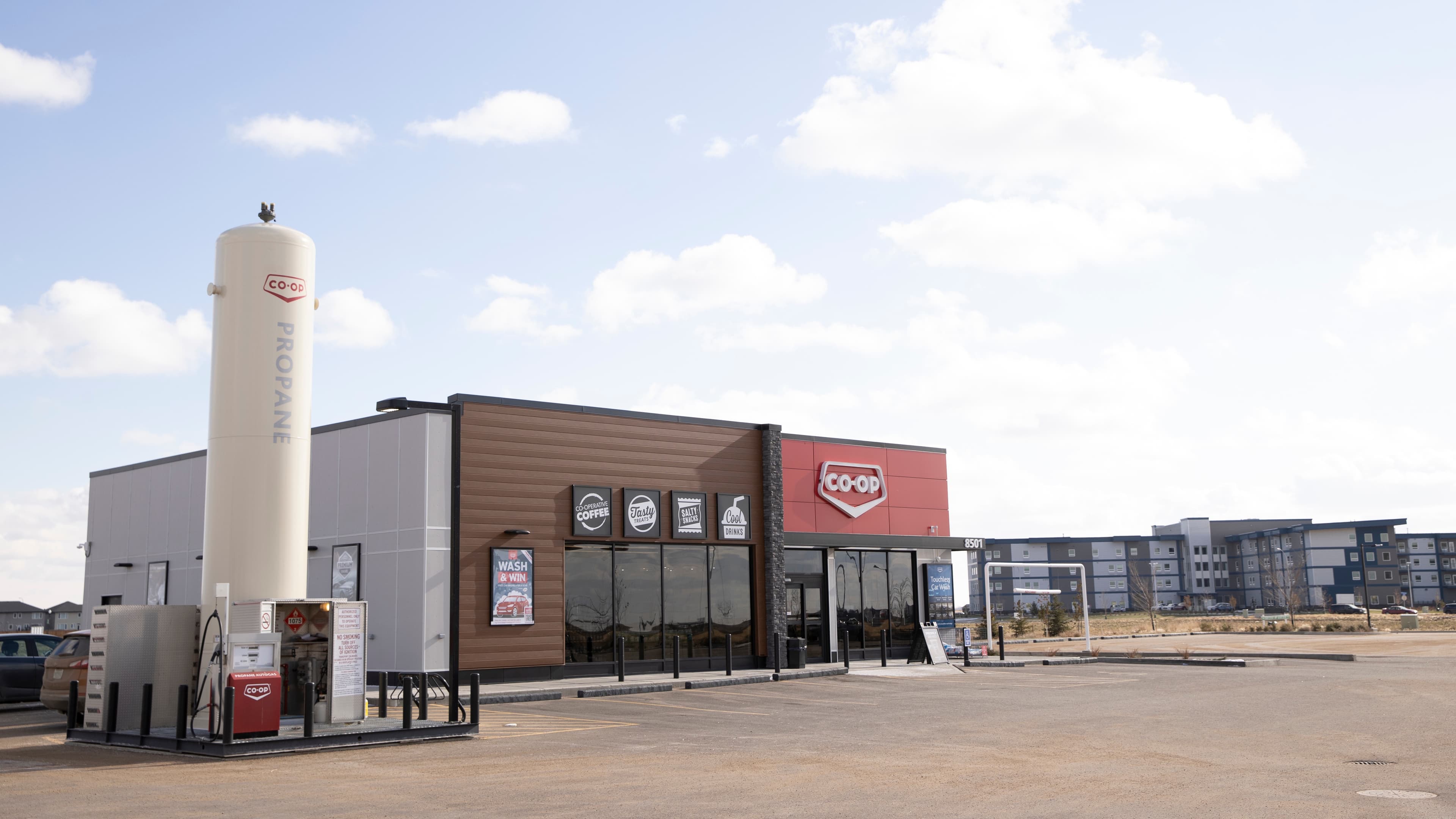 Co-op gas station protected by SAS visual alarm monitoring